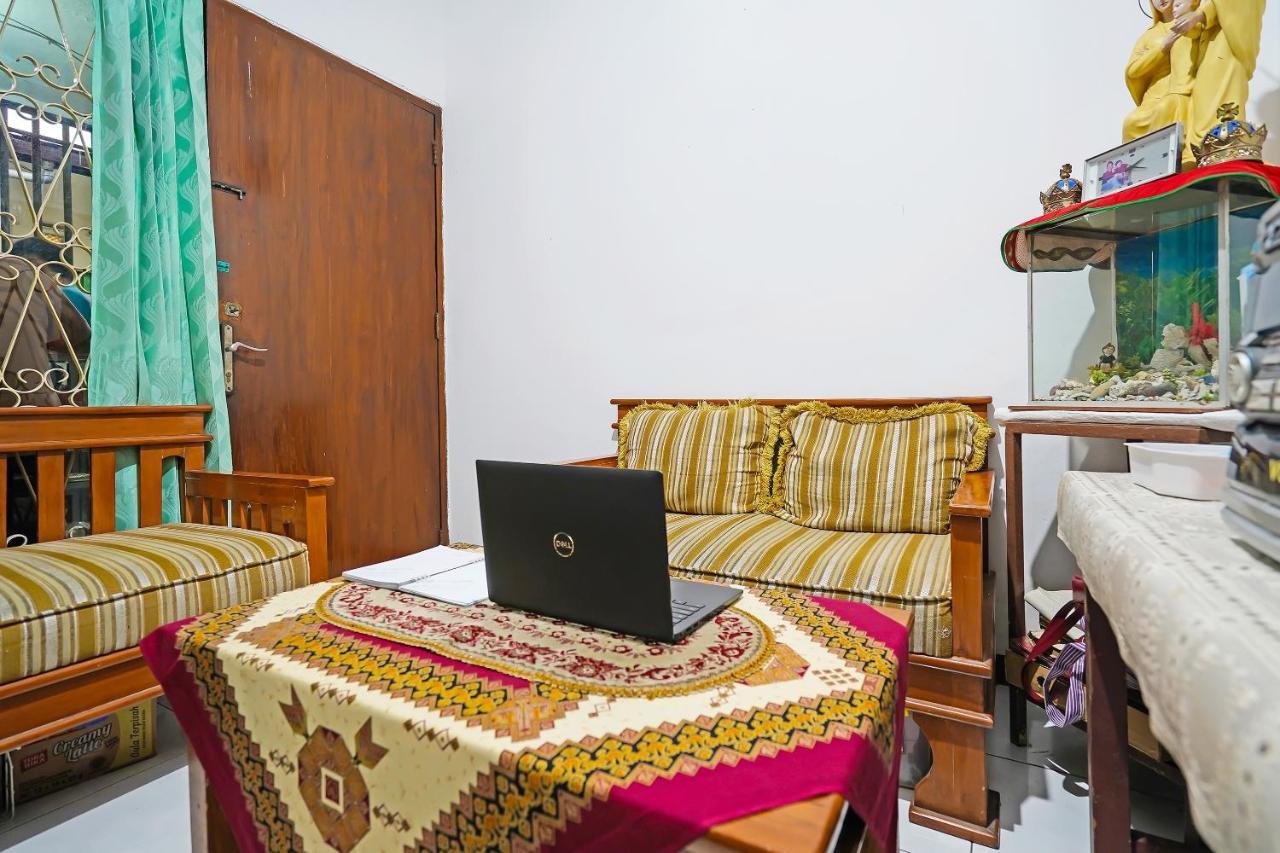 Spot On 91723 Sony Homestay Syariah Sukabumi Exterior foto